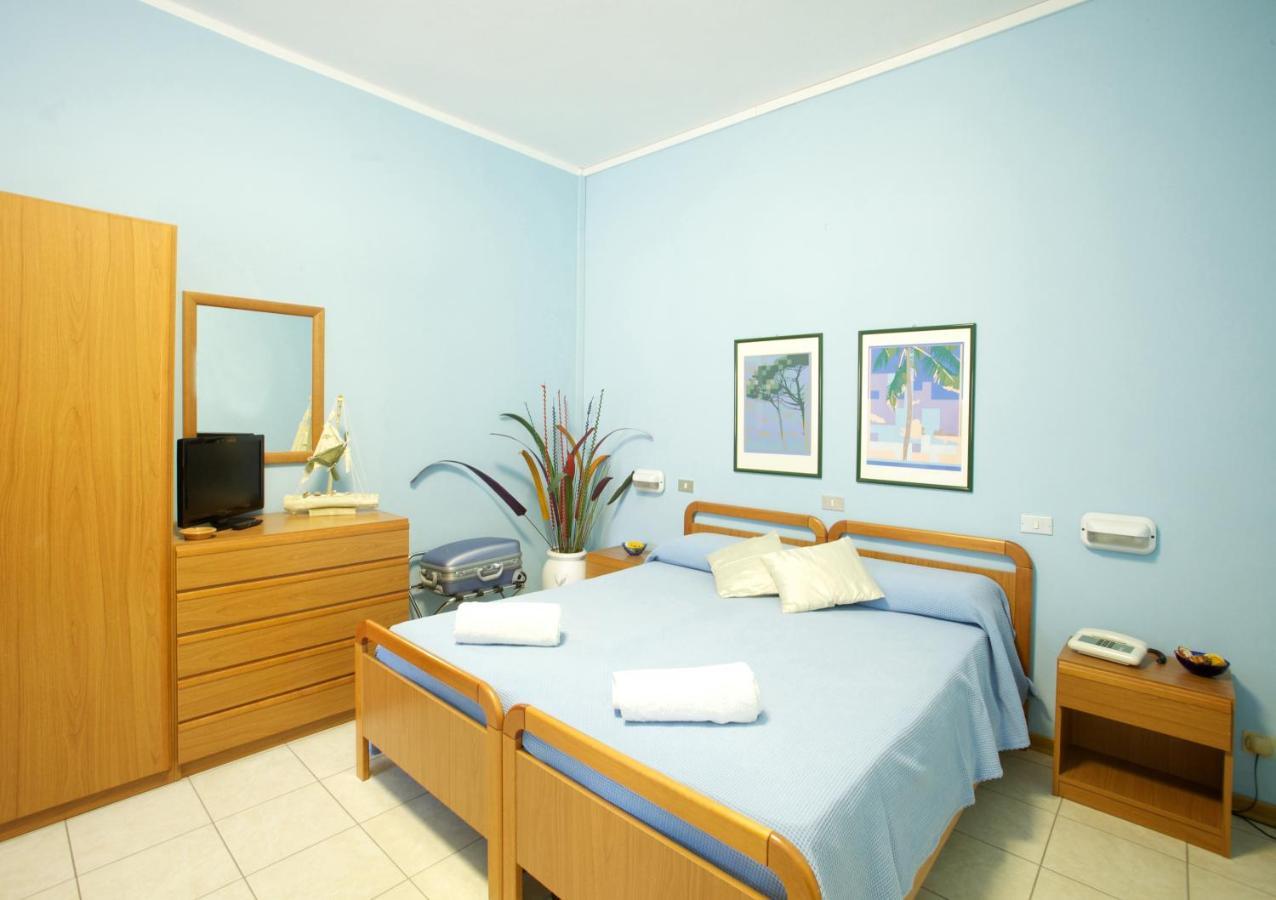 Hotel Garden B&B Marotta Kültér fotó
